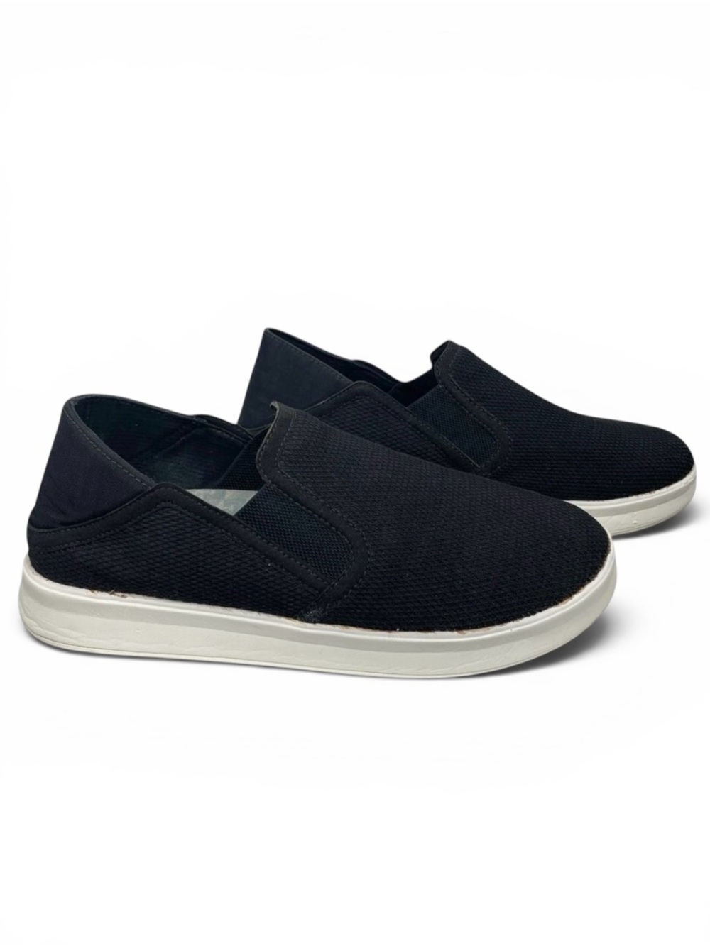 OluKai Ki’iHele Black Slip-On Sneakers Women’s 10 Casual Beach Resort Vacation